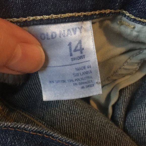 Old Navy Flirt Jeans - Picture 7 of 7